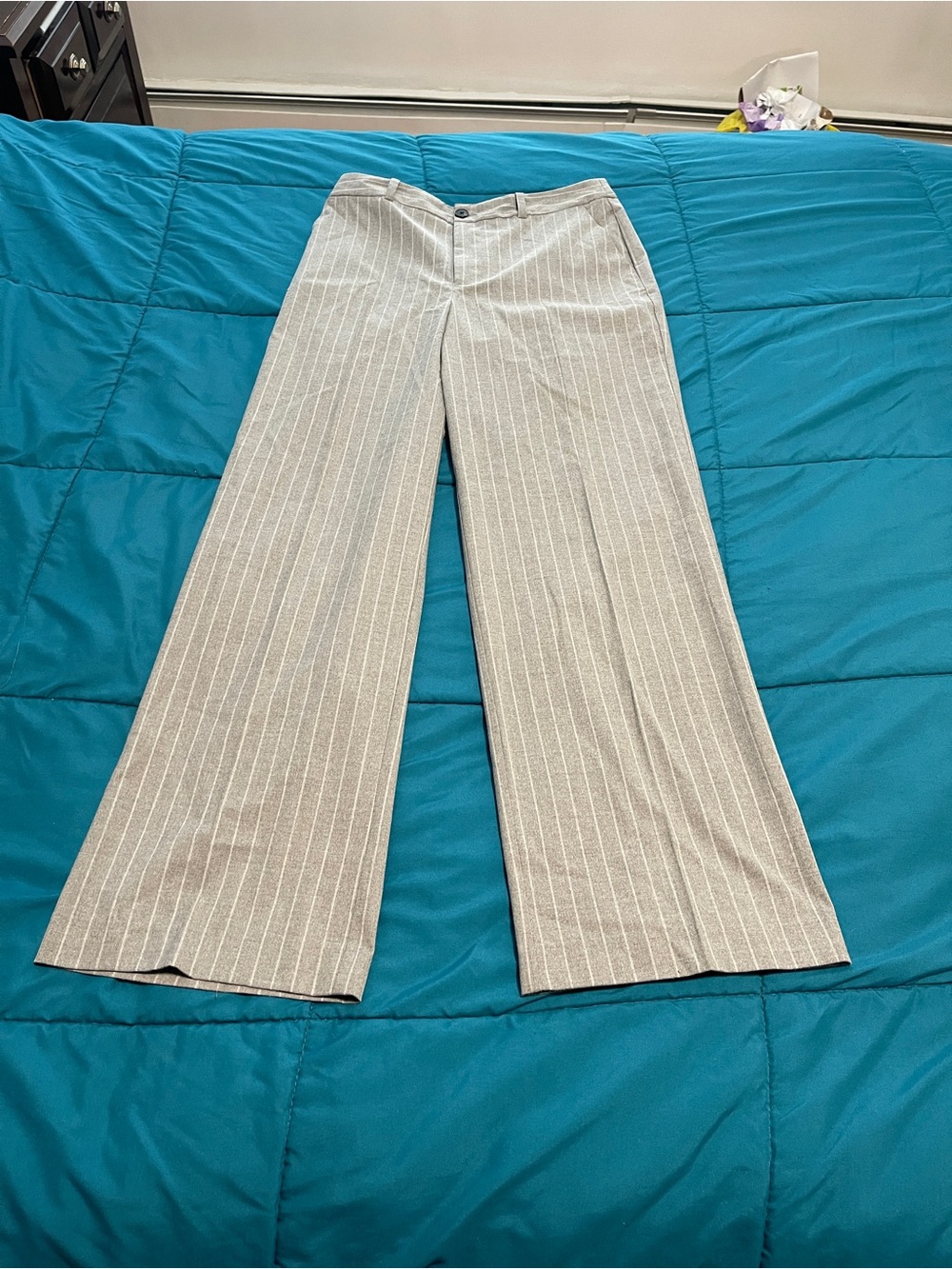 Womens Worthington pants 6